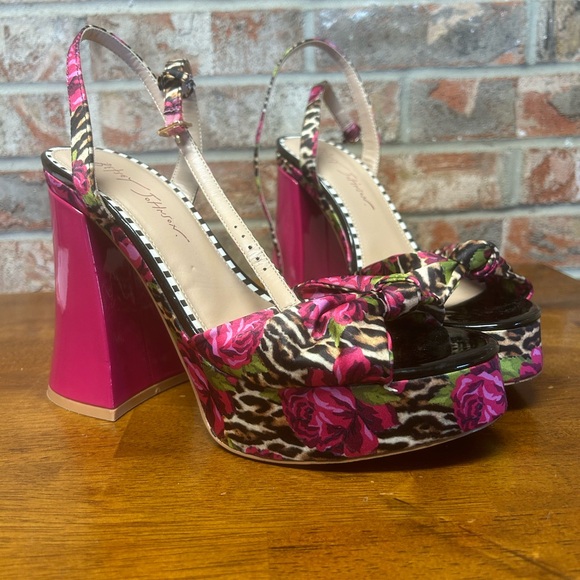 Betsey Johnson Shoes - Betsy Johnson platform shoes.